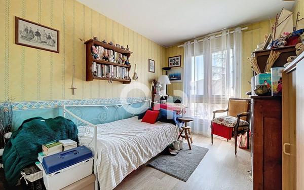 Appartement à vendre    3 pièces • 64,70 m2 Lamorlaye