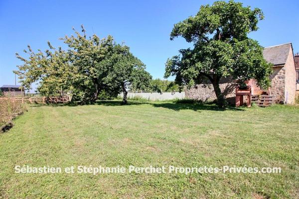 A vendre Maison en pierres 4 Chambres sur 1236 m2 de terrain