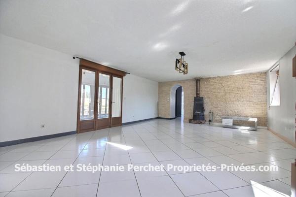 A vendre Maison en pierres 4 Chambres sur 1236 m2 de terrain