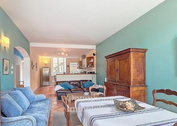 Grande maison bourgeoise garage et jardin