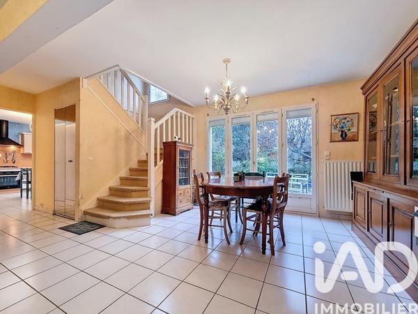 Maison à vendre 7 pièces 172 m² Chevry-Cossigny