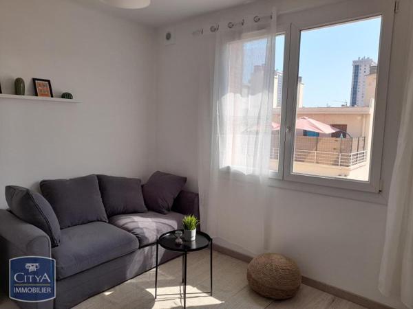 Appartement à louer 1 pièce 25.27m²