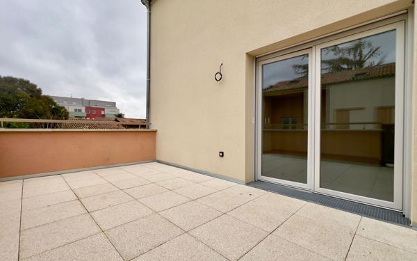 Appartement à louer    3 pièces • 63,80 m2 Toulouse