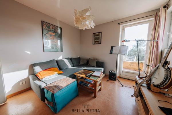 Saint-Vincent-de-Barbeyrargues (34730) Maison 6 pièces de 185m2 sur une parcelle de 1 342m2 - Saint Vincent de Barbeyrargues