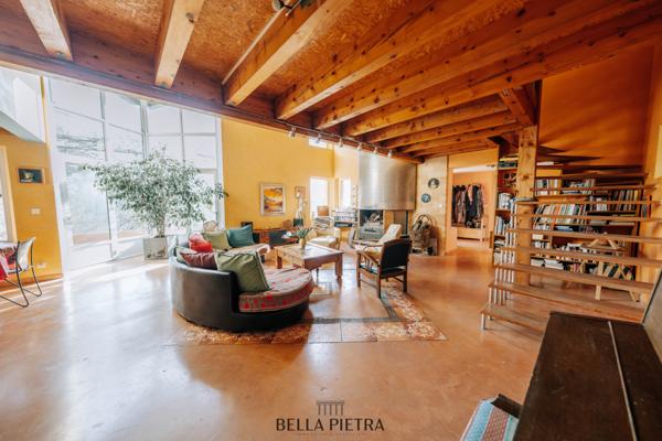 Saint-Vincent-de-Barbeyrargues (34730) Maison 6 pièces de 185m2 sur une parcelle de 1 342m2 - Saint Vincent de Barbeyrargues