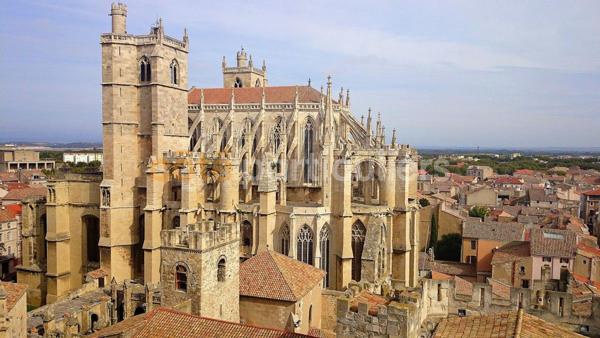 Vente
                Appartement149,84 m² - 5 Pièces -
                    NARBONNE (11100)