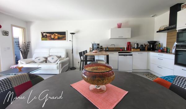 Maison
         5 pièces
        - 86 m² Exclusivité 229 000 € *