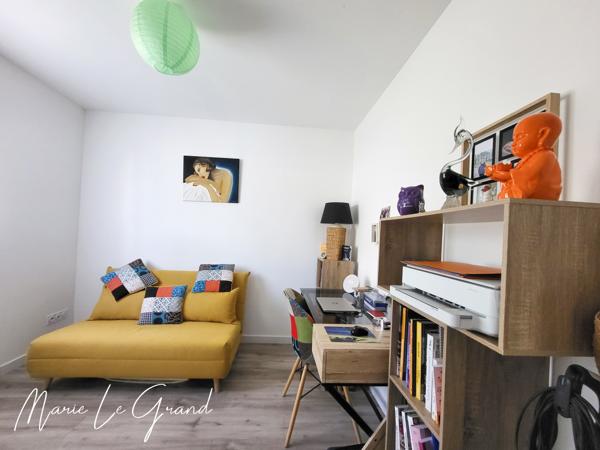 Maison
         5 pièces
        - 86 m² Exclusivité 229 000 € *