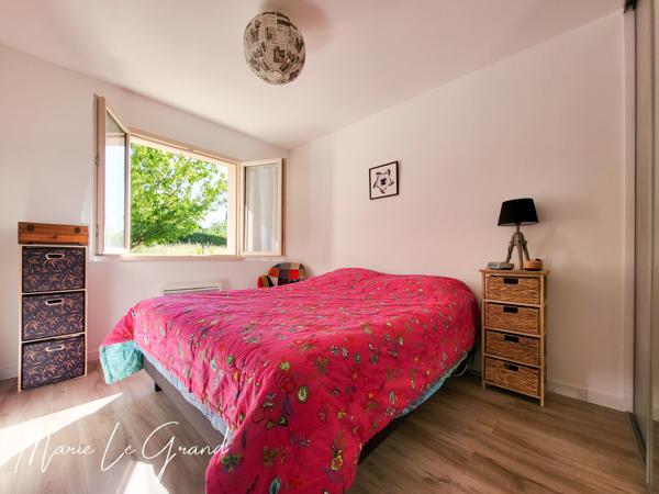 Maison
         5 pièces
        - 86 m² Exclusivité 229 000 € *