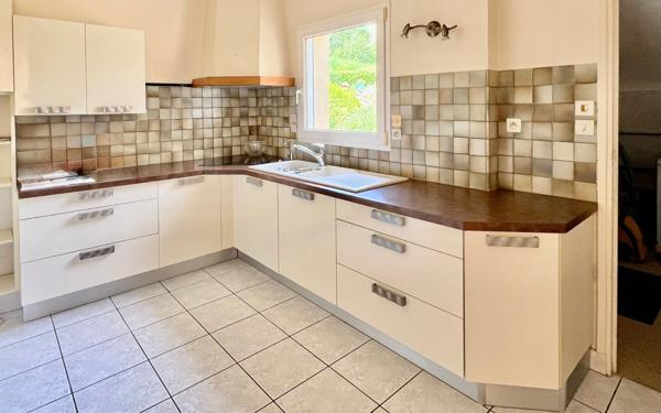 Maison à vendre    4 pièces •  Camaret-sur-Mer