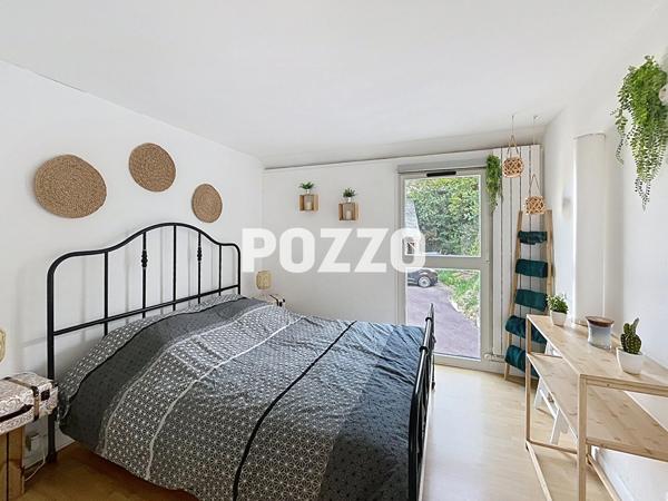 Baisse de prix - Maison proche Canisy -7 pièce(s) 162 m2 - 4 chambres -Piscine et garage double- QUIBOU