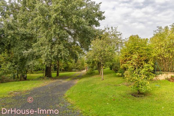 Maison à vendre 5 pièces de 223 m²