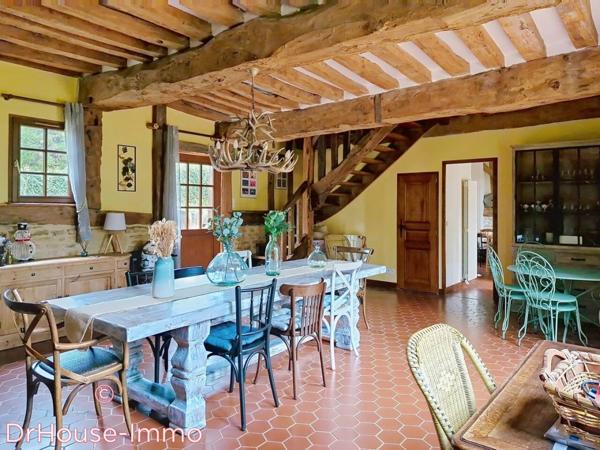 Maison à vendre 5 pièces de 223 m²