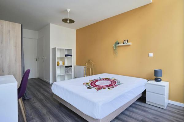 A LOUER : T1 à Lille • Rue Solferino • 715 € CC • Réf. 1501-2