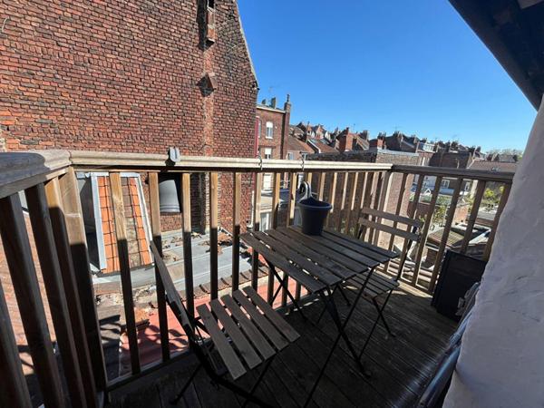 A LOUER : T1 à LILLE • • 880 € CC • Réf. 1556-3