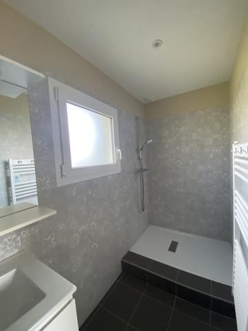 Challans (85300) CHALLANS - VIAGER OCCUPE D'UNE MAISON 2 CHAMBRES AVEC STUDIO