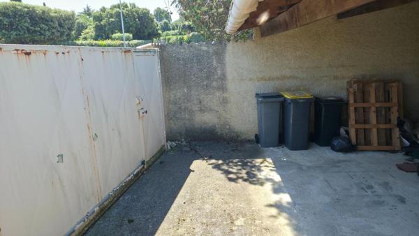 30400 VILLENEUVE LES AVIGNON, VILLA DE 163 M² AVEC 5 CHAMBRES SUR 743 M² SE TERRAIN CLOS