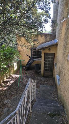 30400 VILLENEUVE LES AVIGNON, VILLA DE 163 M² AVEC 5 CHAMBRES SUR 743 M² SE TERRAIN CLOS