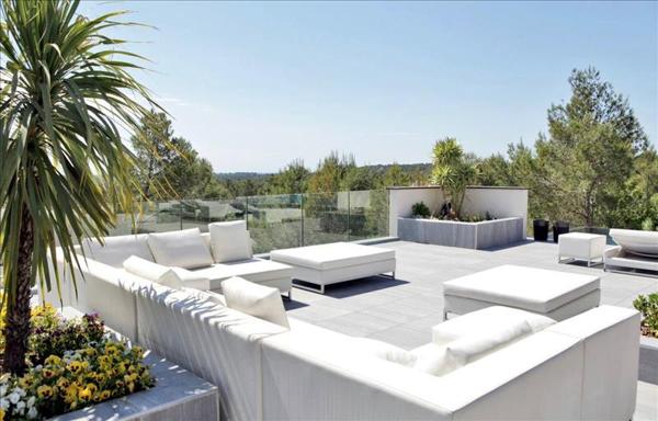 Maison à vendre |  Saint-Gély-du-Fesc |  13 pièces | 750 m²