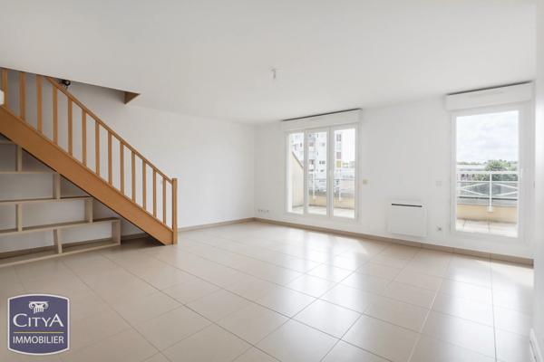 Appartement à vendre 5 pièces 93.42m² Arpajon (91290)