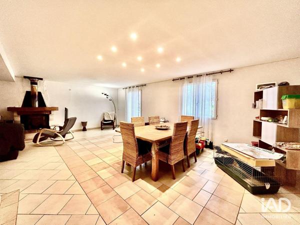 Maison à vendre 5 pièces 133 m² Vinneuf