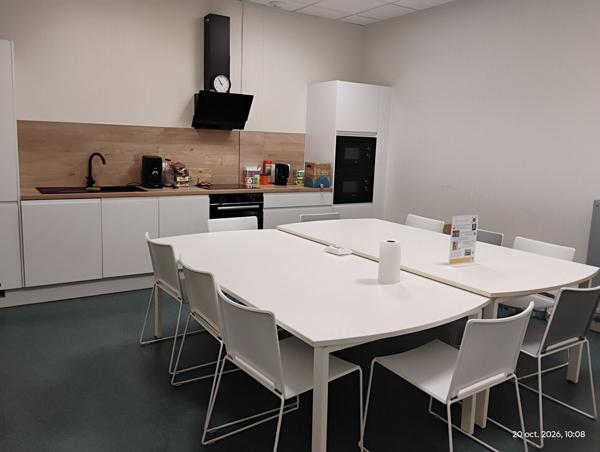 Locaux professionnels 500 m² en location CAMBRAI Avenue du Cateau
