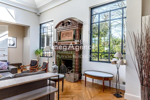 Maison à LE PERREUX-SUR-MARNE, 94170 - 12 pièces 300m²