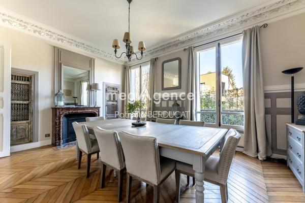 Maison à LE PERREUX-SUR-MARNE, 94170 - 12 pièces 300m²