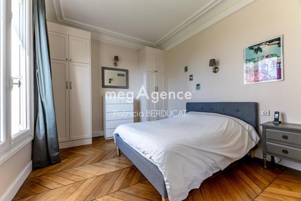 Maison à LE PERREUX-SUR-MARNE, 94170 - 12 pièces 300m²