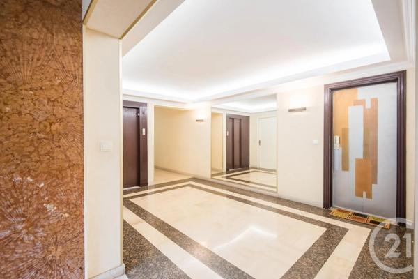 Appartement F3 à vendre  3 pièces - 70,98 m 2   NICE  - 06
