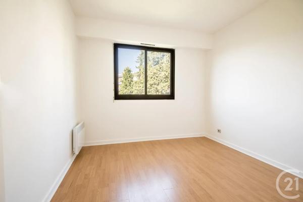 Appartement F3 à vendre  3 pièces - 70,98 m 2   NICE  - 06