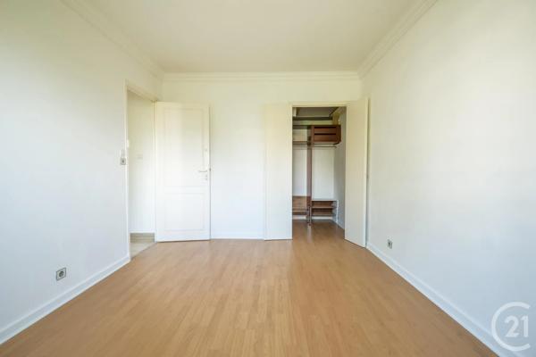 Appartement F3 à vendre  3 pièces - 70,98 m 2   NICE  - 06