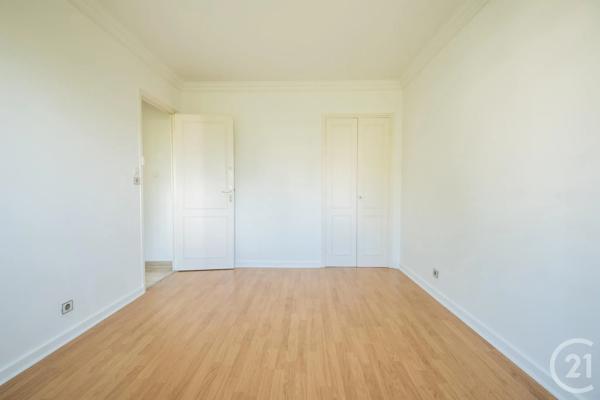 Appartement F3 à vendre  3 pièces - 70,98 m 2   NICE  - 06