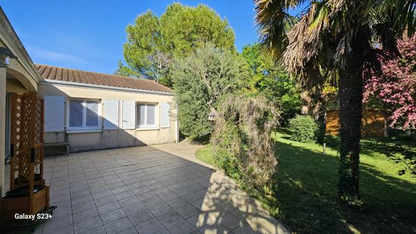 PAVILLON DE PLAIN-PIED PROCHE TOUTES COMMODITES