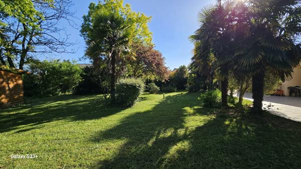 PAVILLON DE PLAIN-PIED PROCHE TOUTES COMMODITES