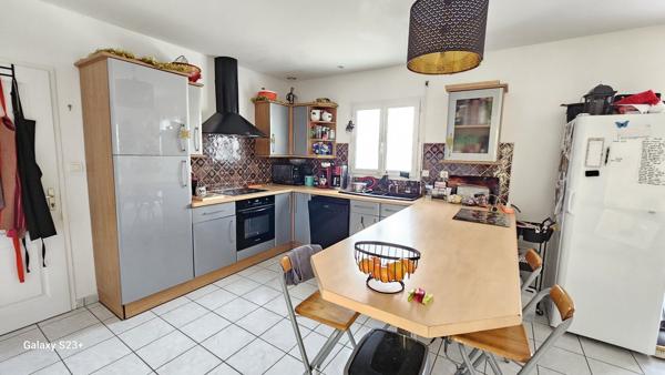 PAVILLON DE PLAIN-PIED PROCHE TOUTES COMMODITES