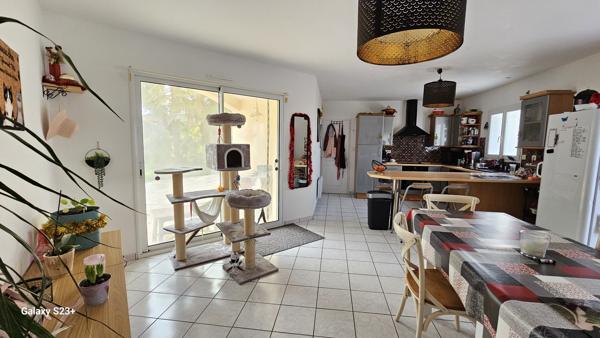 PAVILLON DE PLAIN-PIED PROCHE TOUTES COMMODITES
