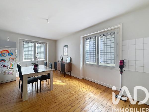 Immeuble à vendre 250 m² Plaine-et-Vallées