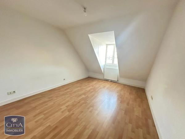 Appartement à louer 2 pièces 55.68m² Poitiers (86000)
