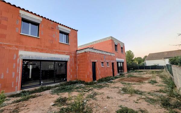 Maison à vendre    4 pièces • 90 m2 Saint-Brès