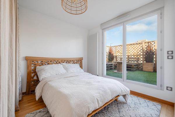 Appartement meublé en dernier étage avec terrasses