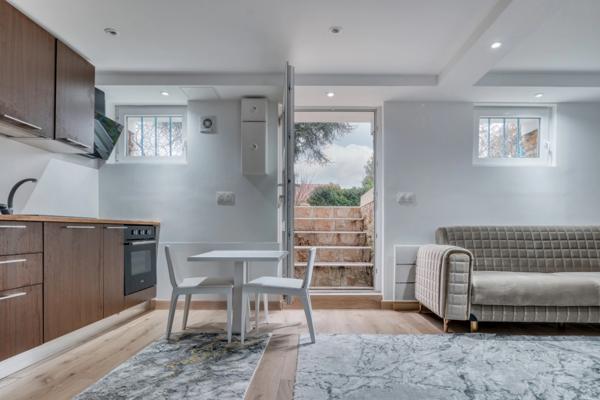 Maison bourgeoise en pierre de meulière 9 pièces - 6 chambres - Savigny sur Orge (91)