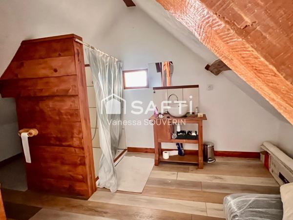 Maison T6 avec dépendance, garage sur 1220 M2 clos