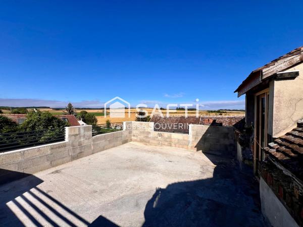 Maison T6 avec dépendance, garage sur 1220 M2 clos