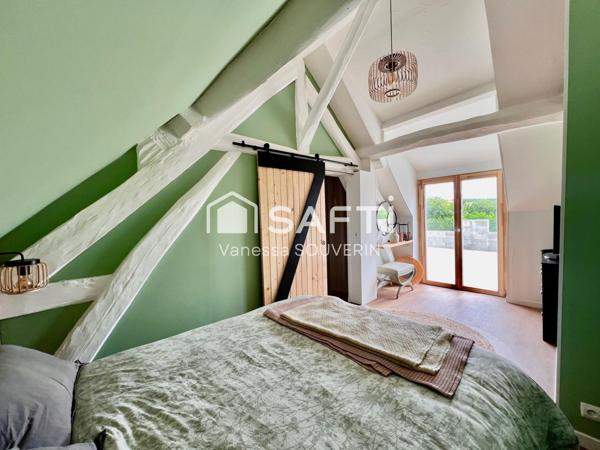 Maison T6 avec dépendance, garage sur 1220 M2 clos