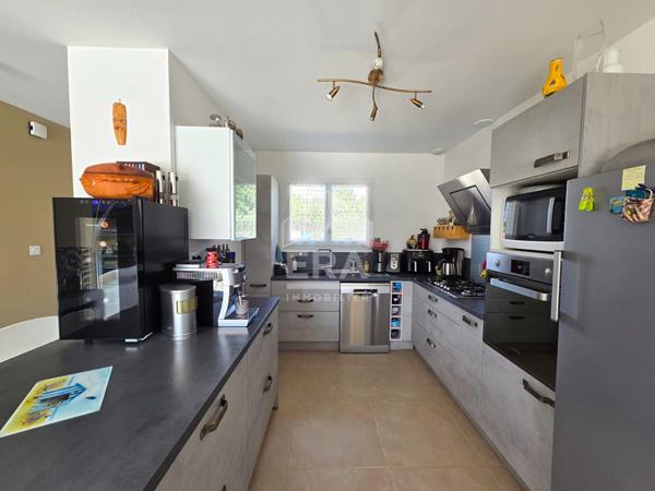 Villa plain-pied 98 m² - Piscine - Vue panoramique