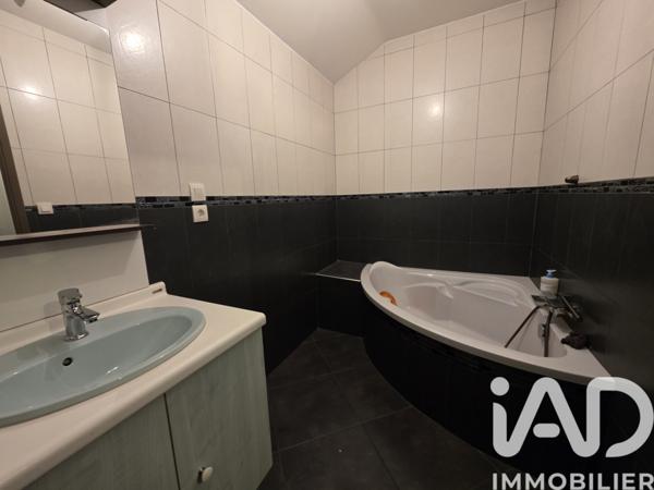 Maison à vendre 6 pièces 154 m² Creuzier-le-Vieux