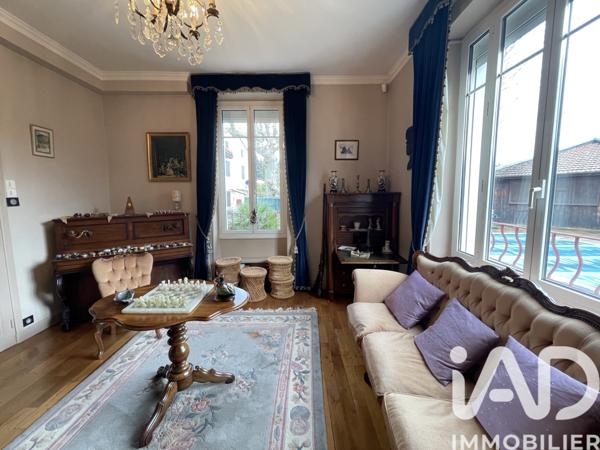 Maison à vendre 7 pièces 162 m² Privas