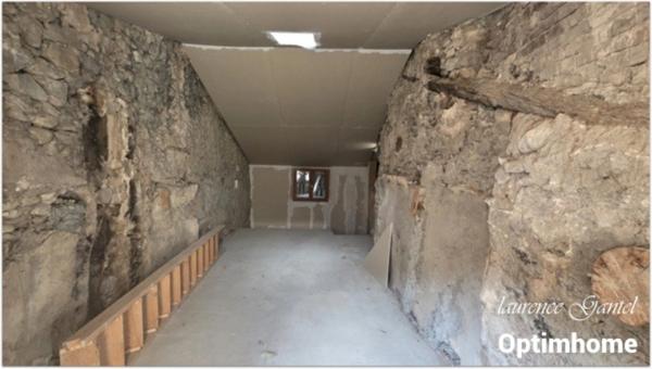 Maison de village à rénover – fort potentiel - 59 m2