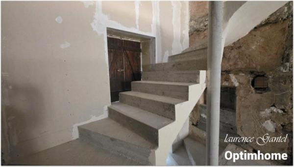 Maison de village à rénover – fort potentiel - 59 m2